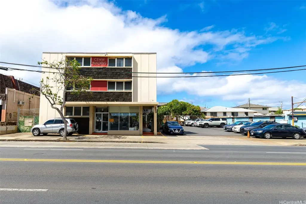 3427 Waialae Avenue, Honolulu