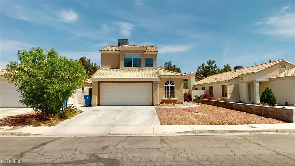 Photo of Listing #2705510