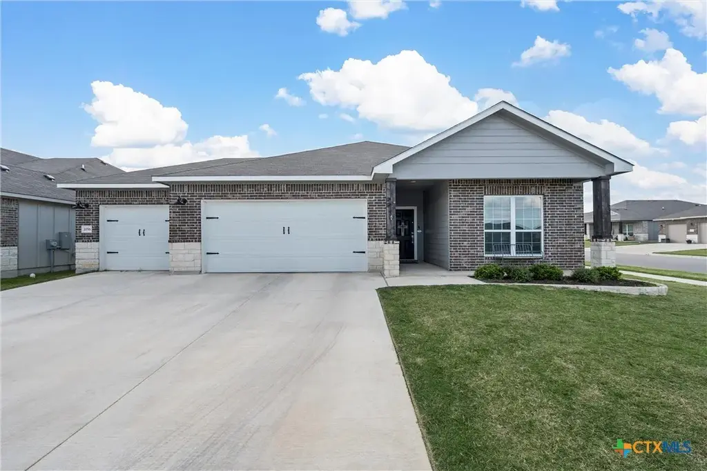 2036 Clear Sky Court, Temple