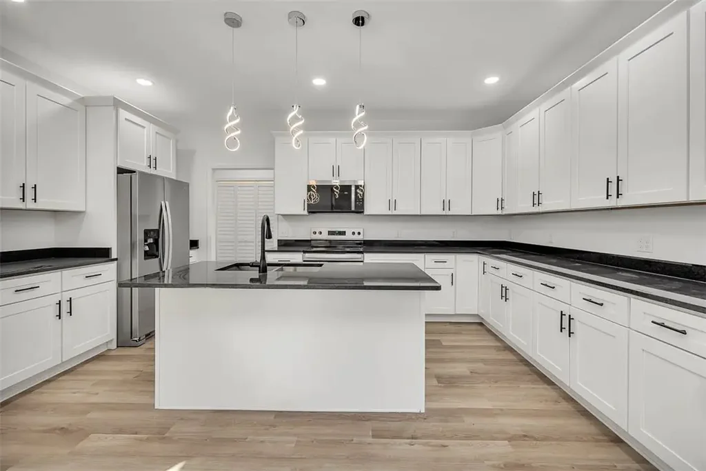 254 Satilla Sands Drive, Waynesville