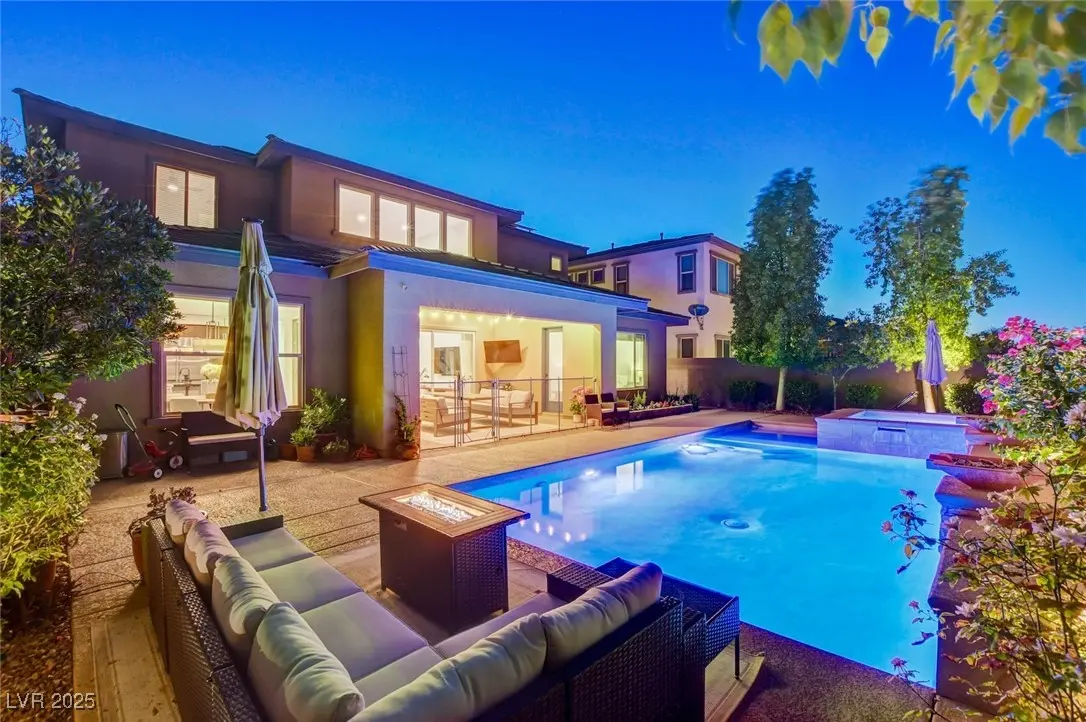 Photo of Listing #2705451