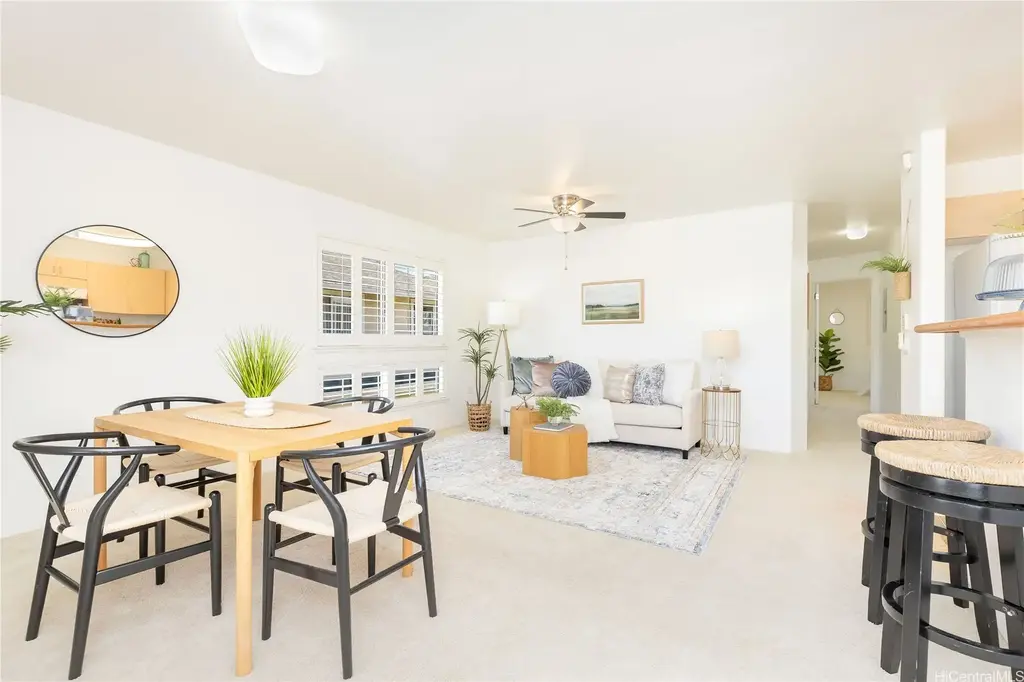 95-1105 Koolani Drive # 233, Mililani