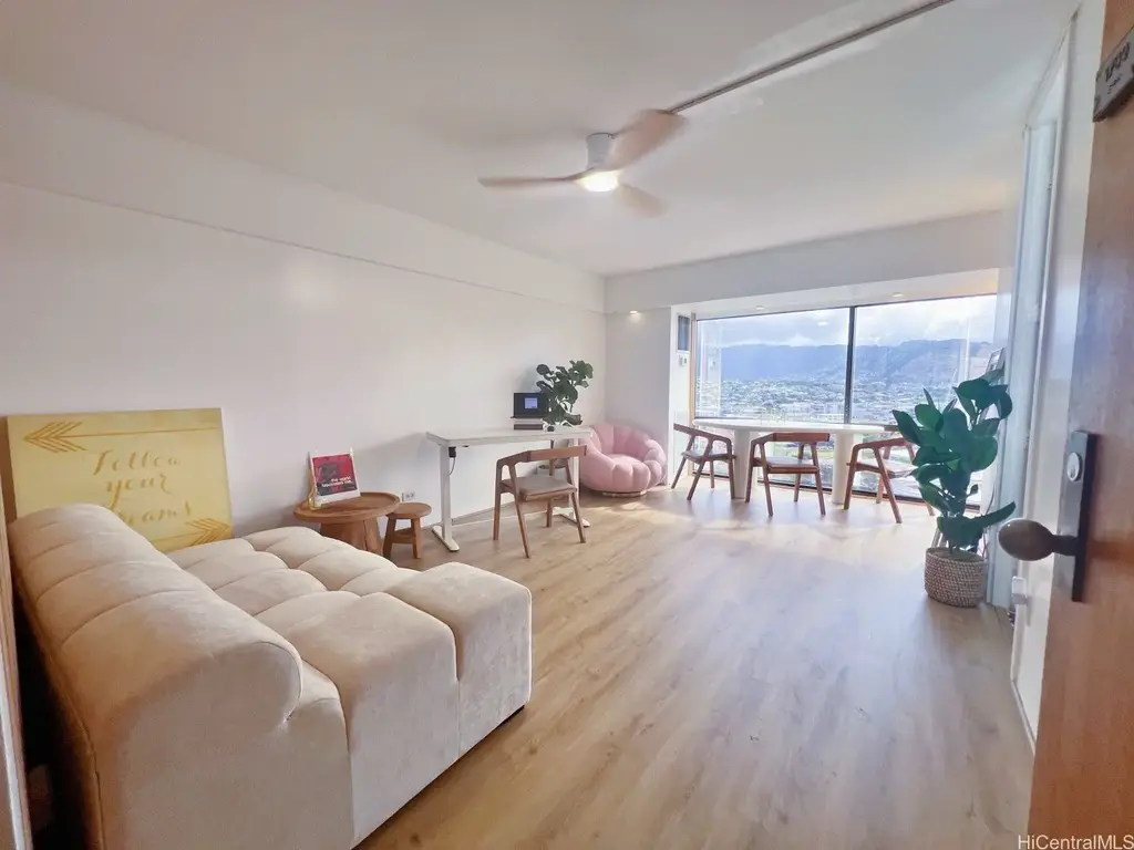 1750 Kalakaua Avenue # 1709, Honolulu