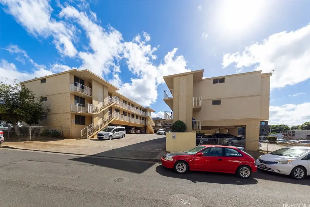 94-123 Pupunohe Street, Waipahu