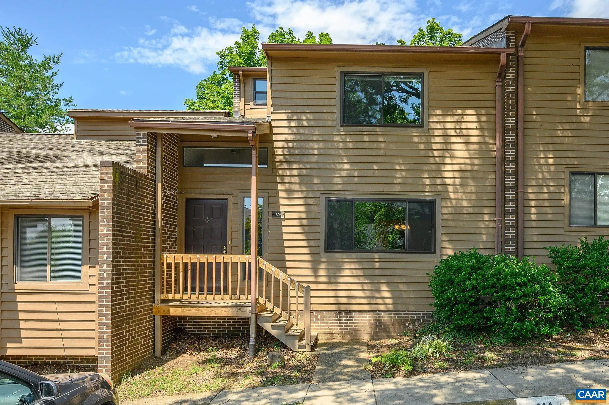 114 Harvest Dr, Charlottesville