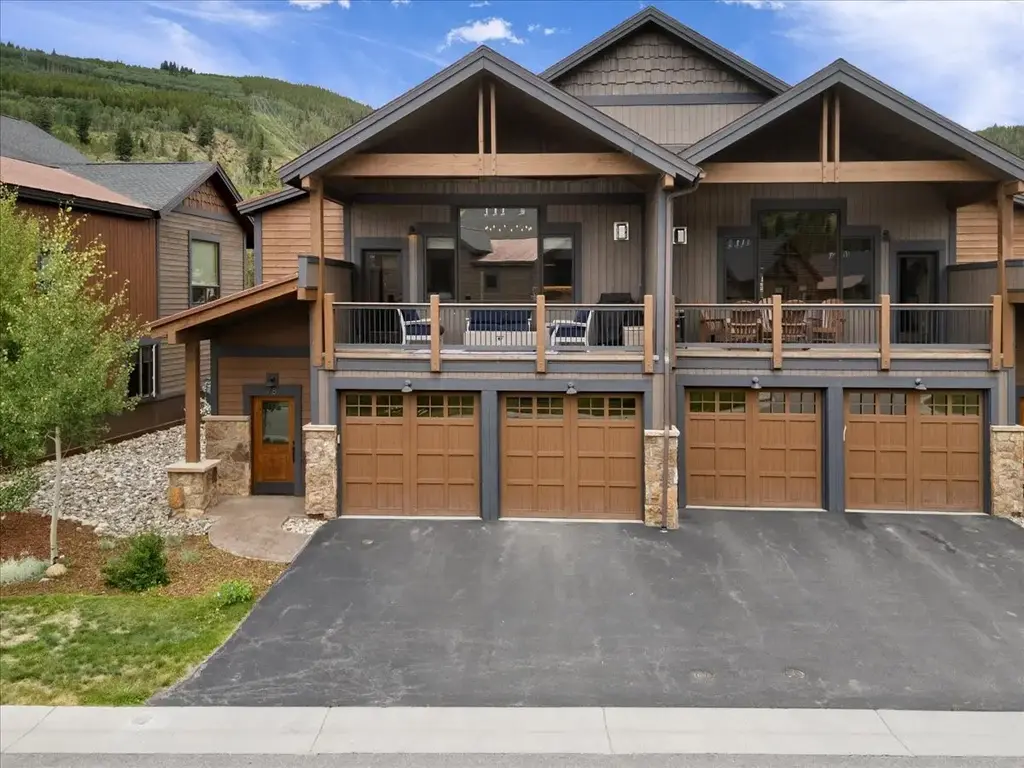 78 Erickson Loop, Keystone