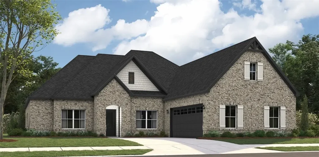 1525 Hidden Lakes Dr, Opelika