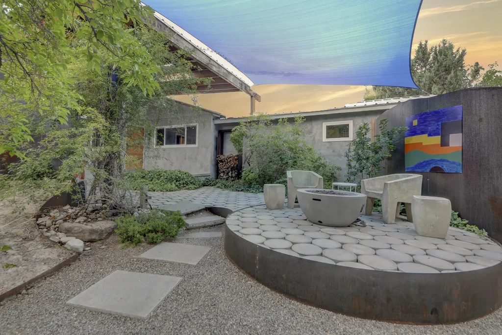 2702 Morrow Road Ne, Albuquerque