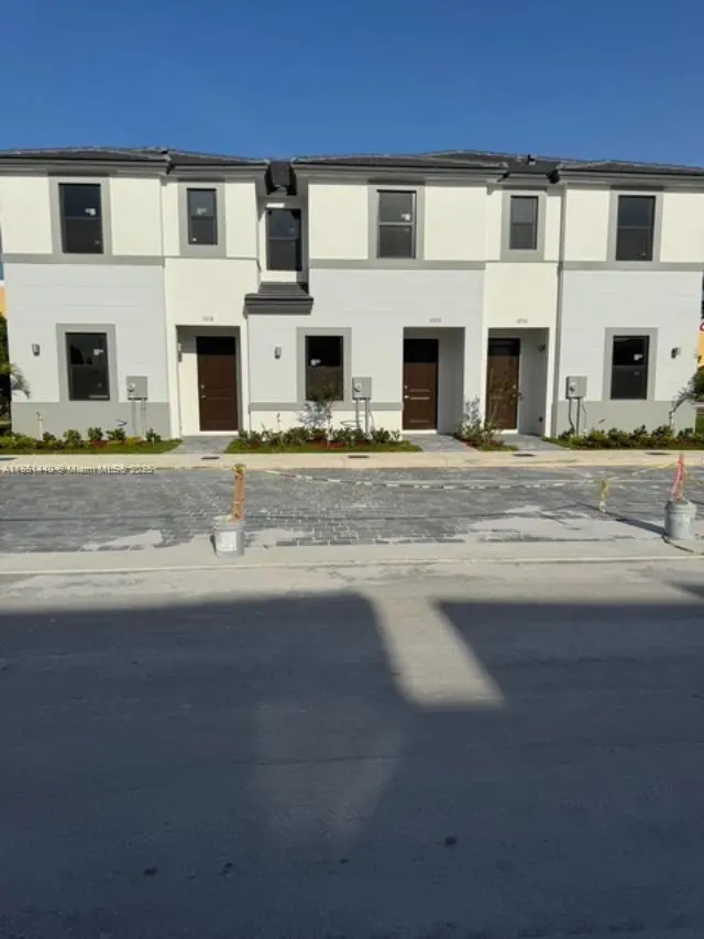 Photo of Listing #A11851440