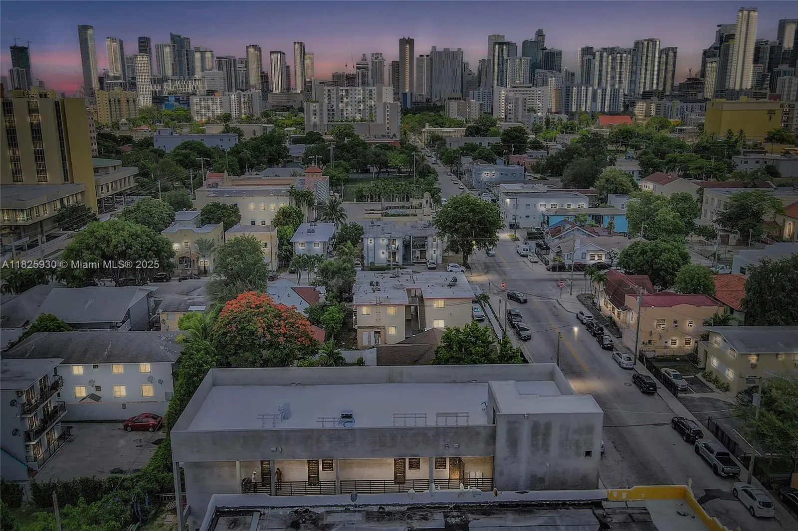 Photo of Listing #A11825930