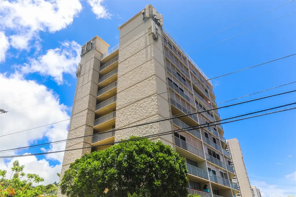 1687 Pensacola Street # 1206, Honolulu