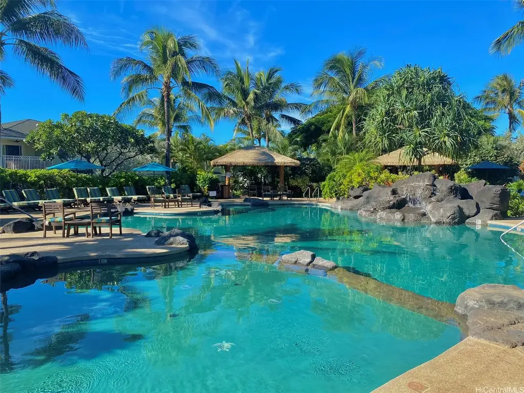 92-1037d Koio Drive # M1-4, Kapolei
