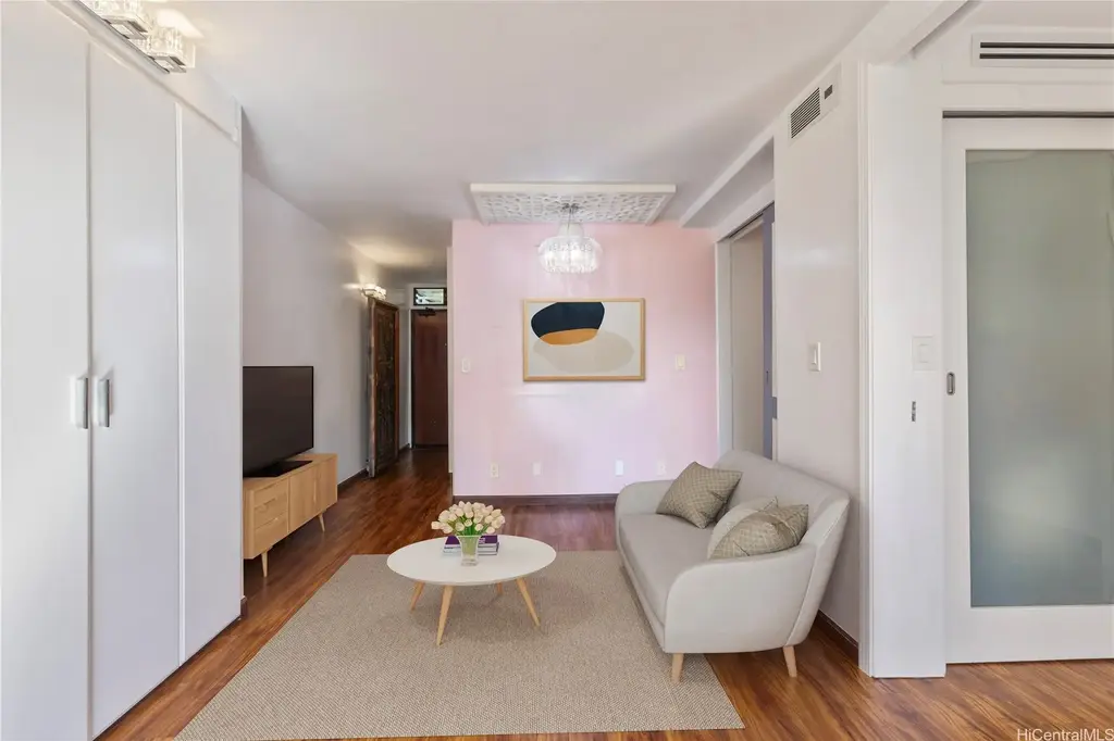 2092 Kuhio Avenue # 701, Honolulu