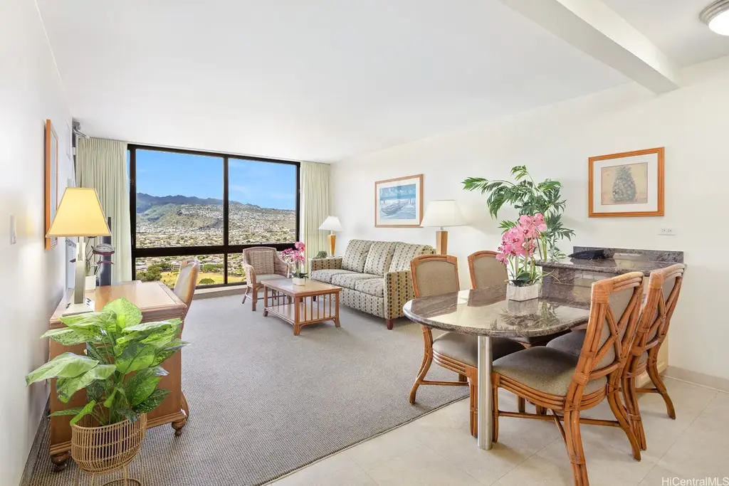 229 Paoakalani Avenue # 3709 (nuc), Honolulu