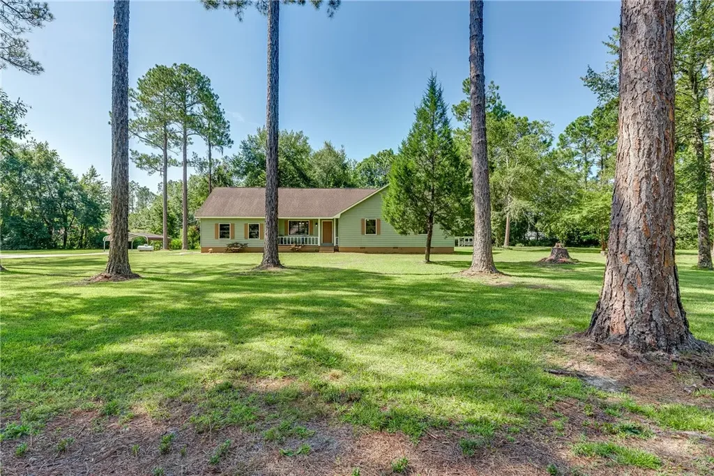 511 W 10th Street, Woodbine