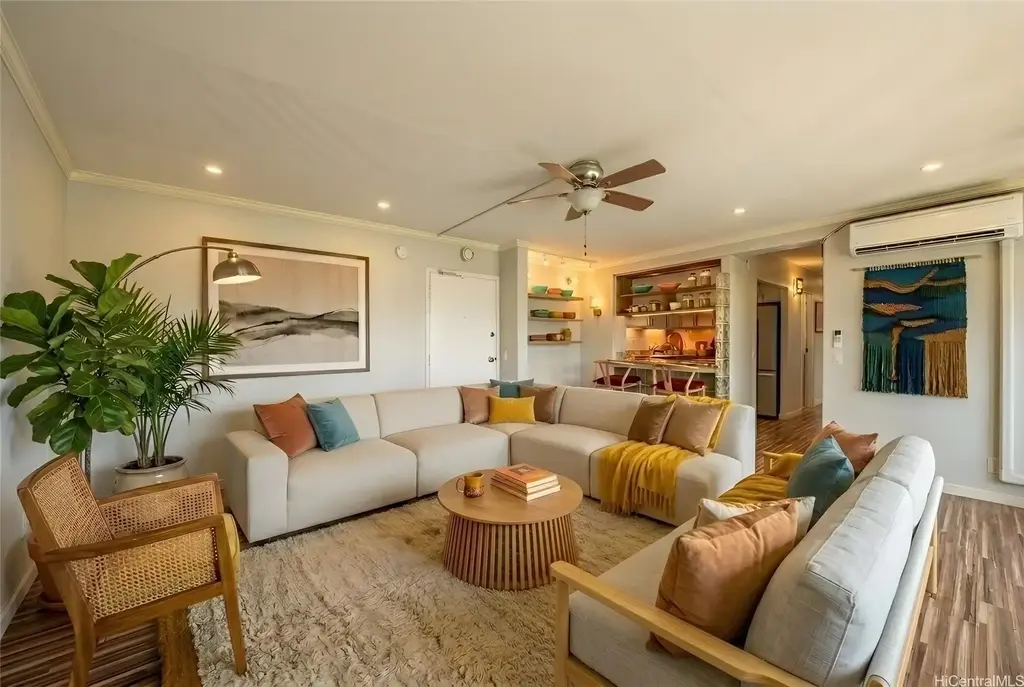 430 Keoniana Street # 204, Honolulu
