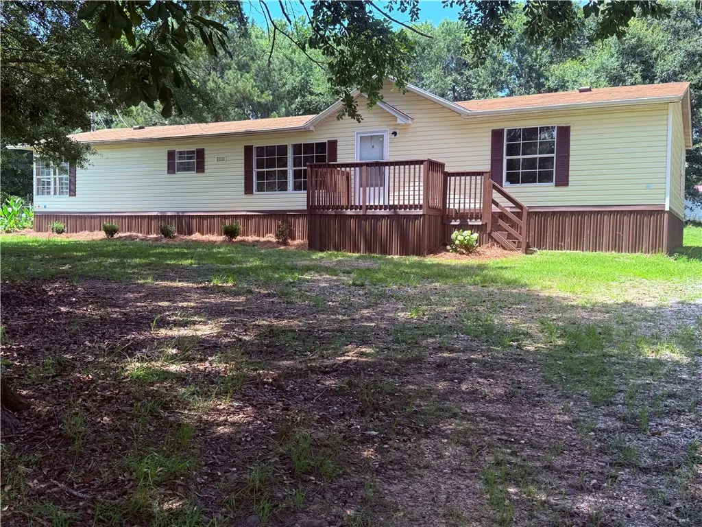 77 Lee Rd 2044, Opelika