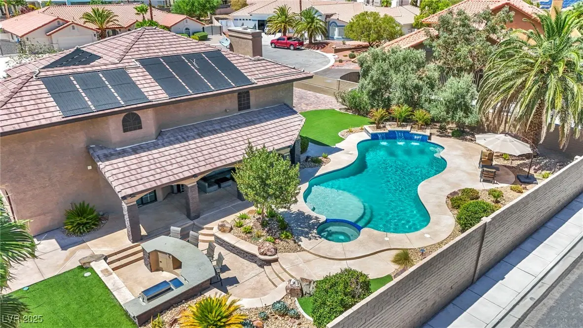 Photo of Listing #2703728