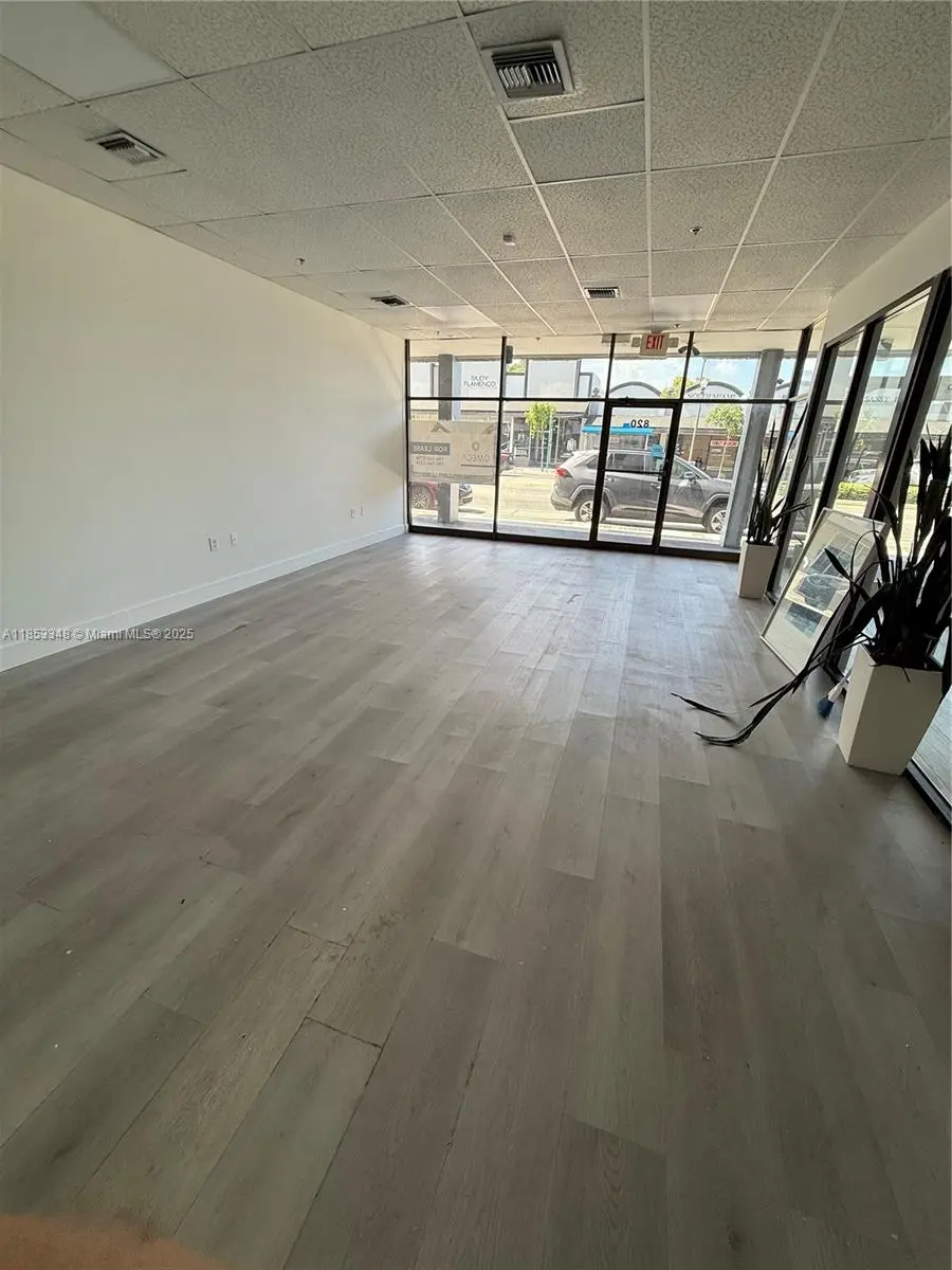 Photo of Listing #A11853348