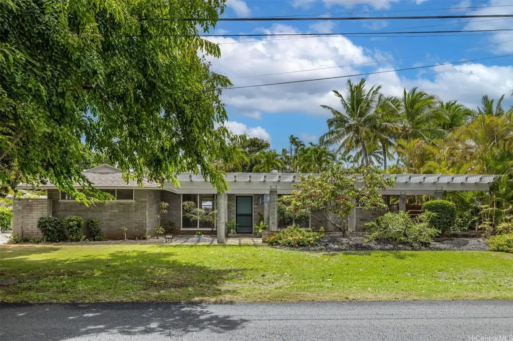 141 Kuukama Street, Kailua