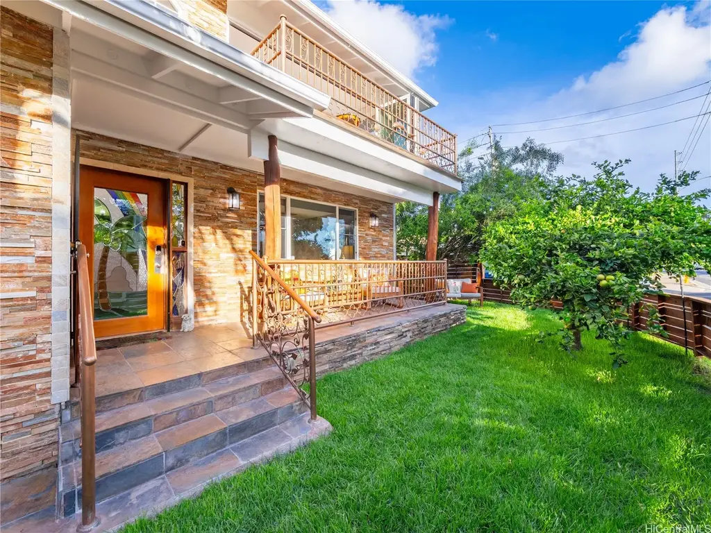 3568 Leahi Avenue, Honolulu