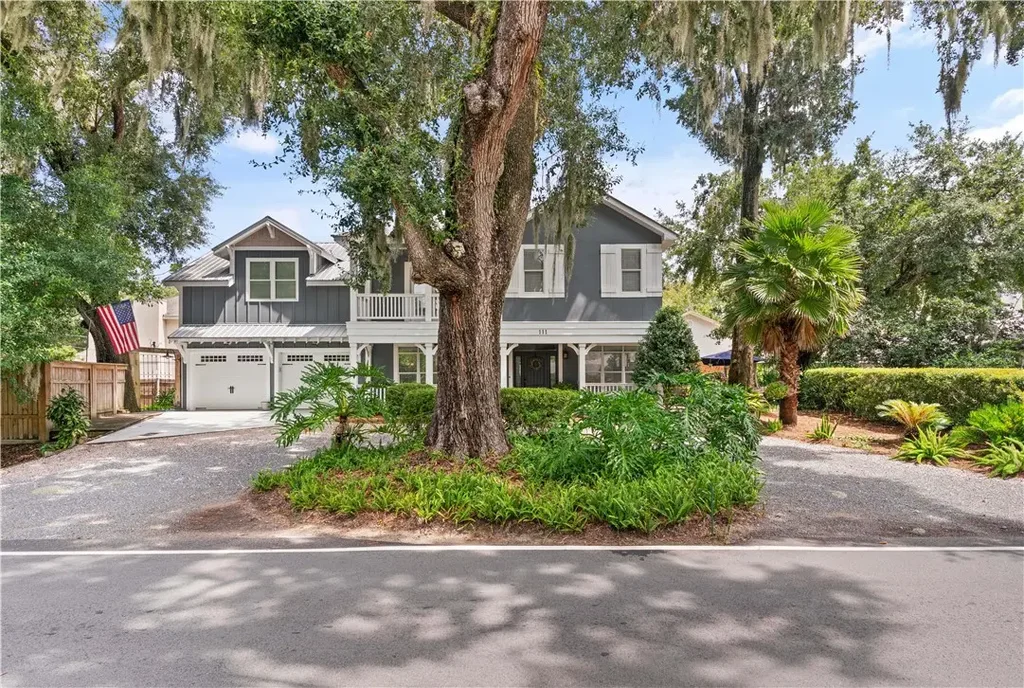 111 N Harrington Road, St Simons Island
