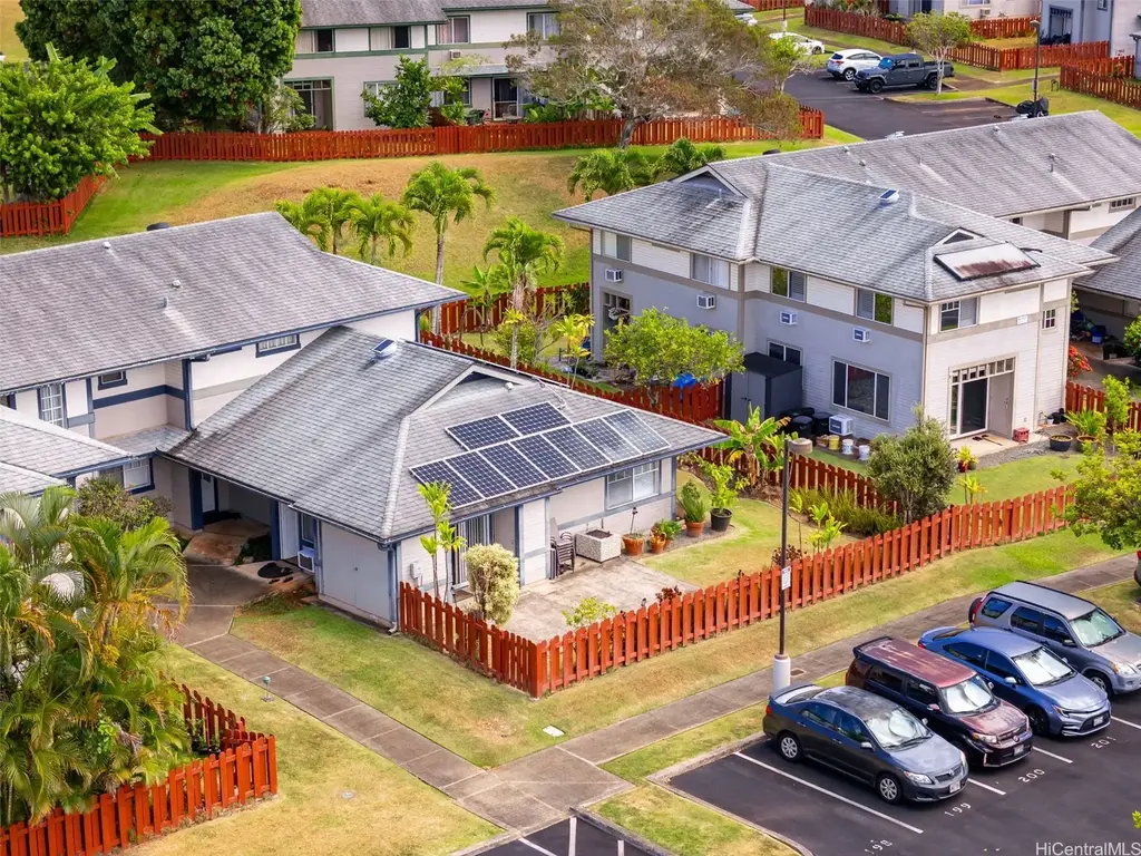95-1029 Kuauli Street # 95, Mililani