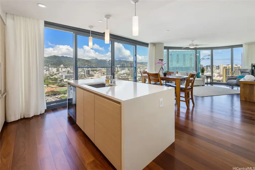 1108 Auahi Street # 2808, Honolulu