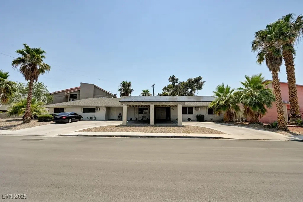 Photo of Listing #2707380