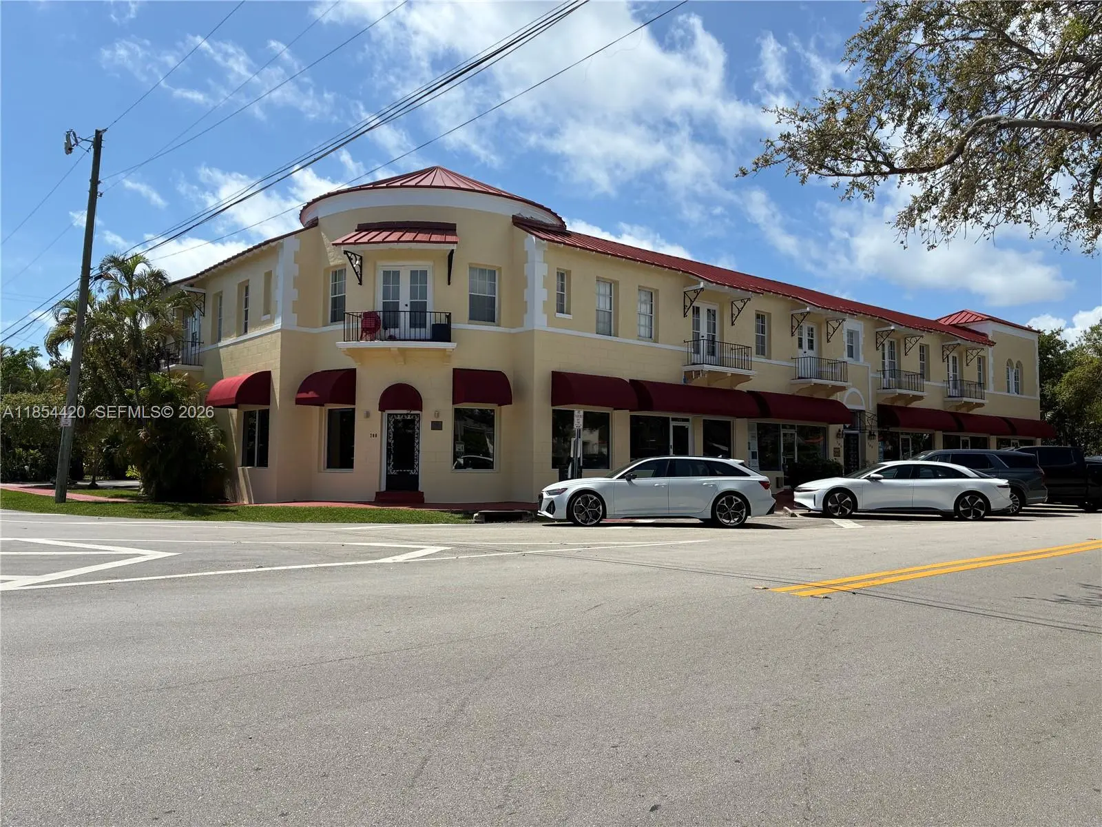 Photo of Listing #A11854420