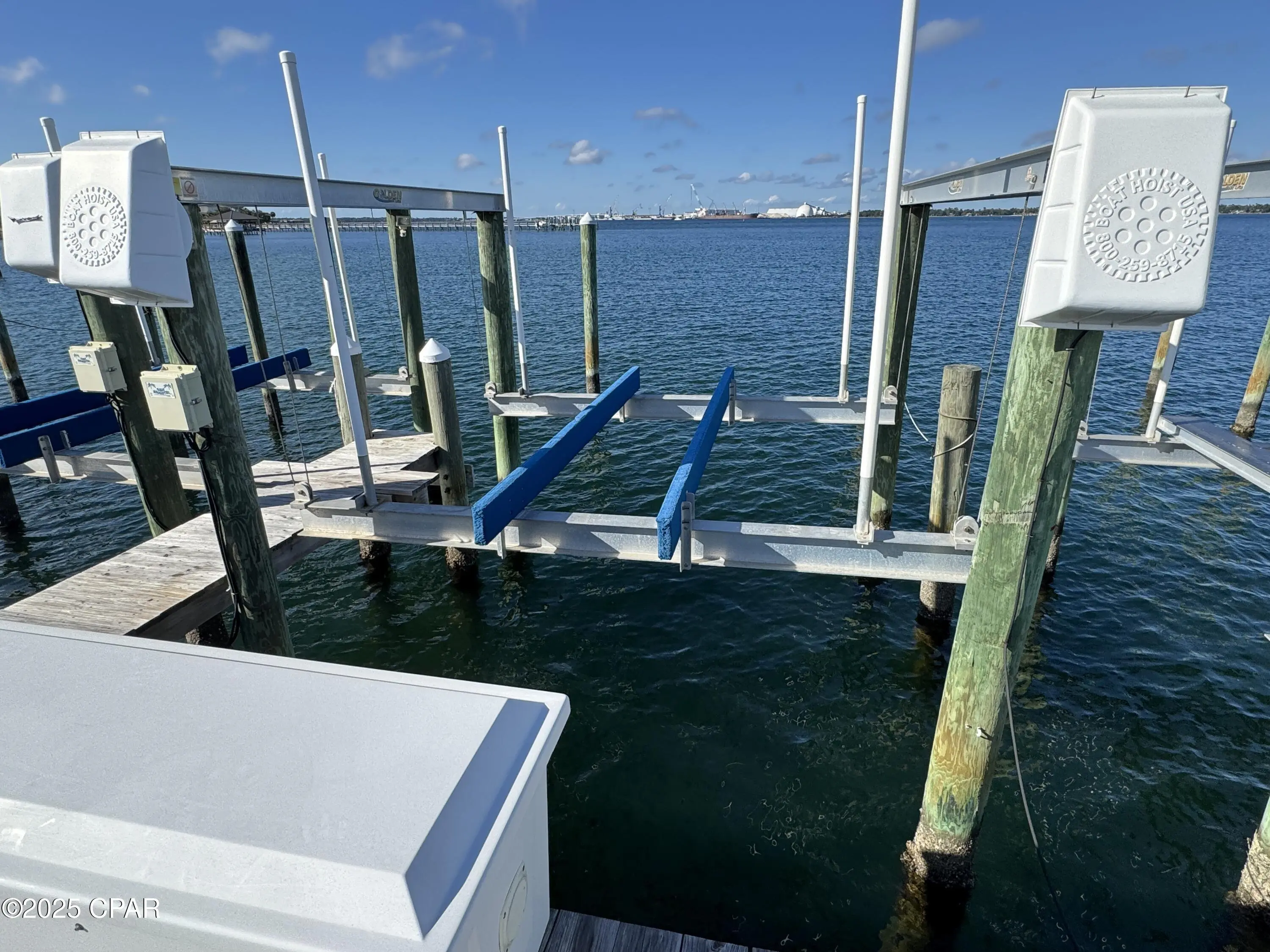 Photo of Listing #759682