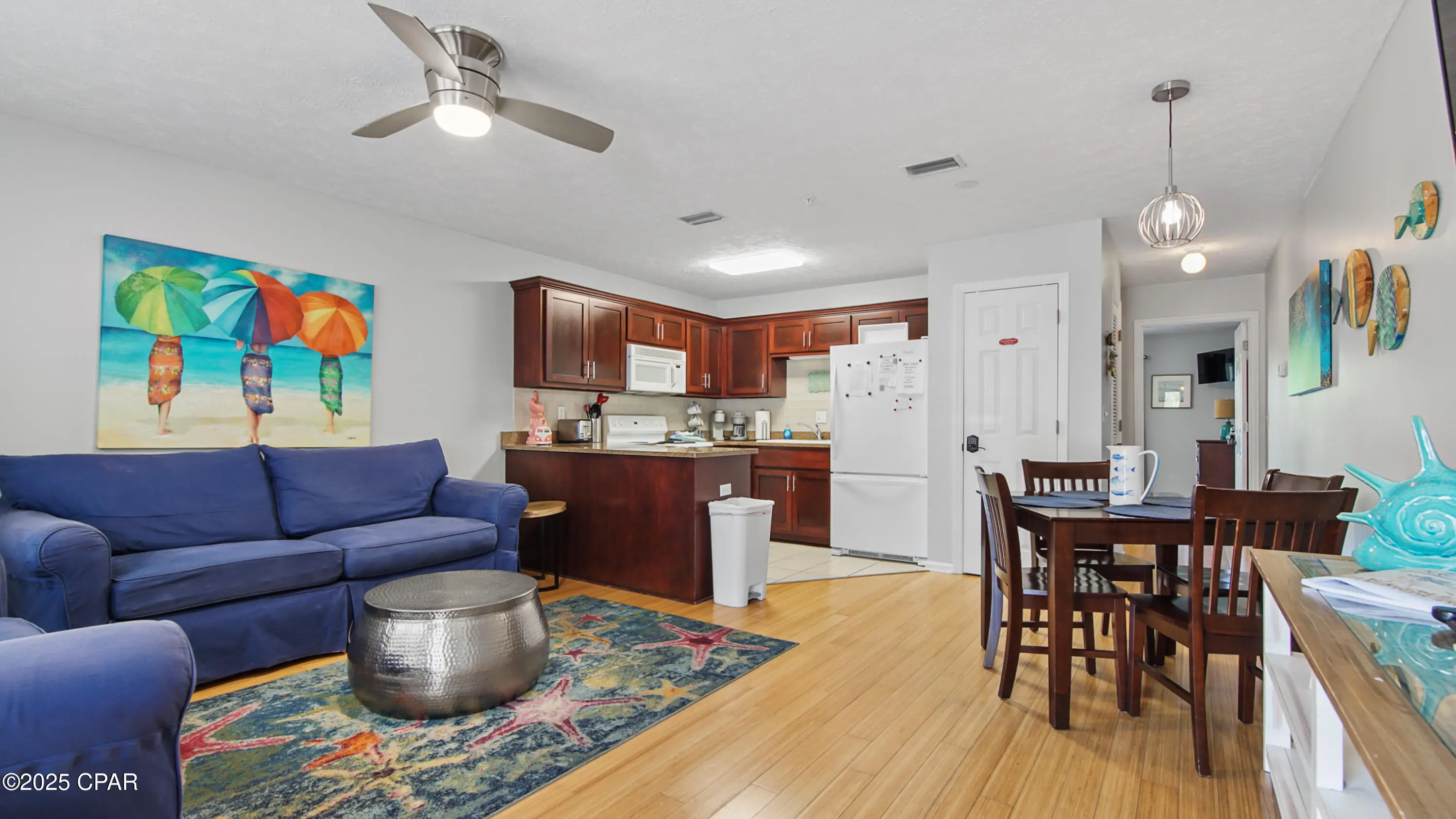 Photo of Listing #775257