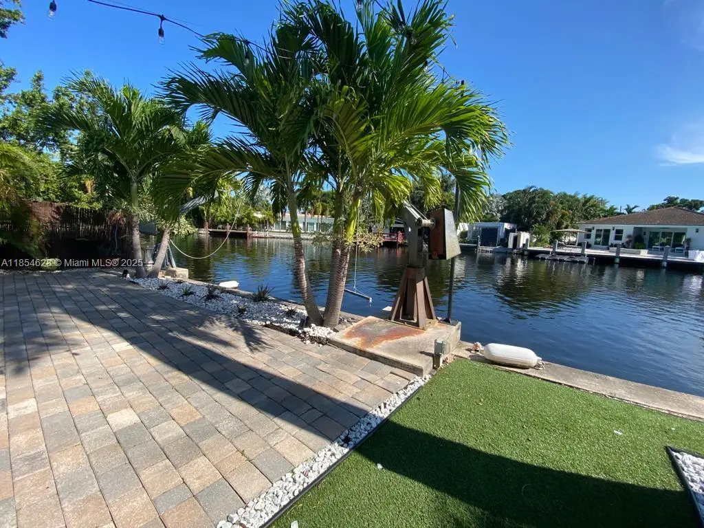 Photo of Listing #A11854628