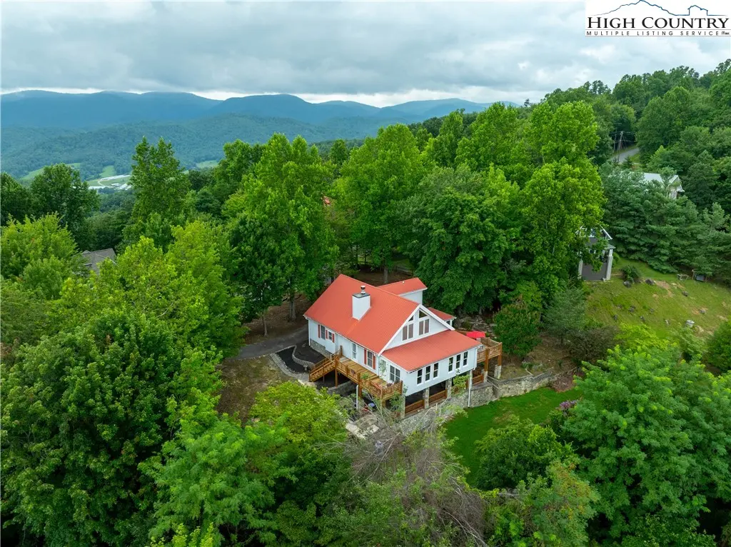 197 Fairview Drive, Traphill