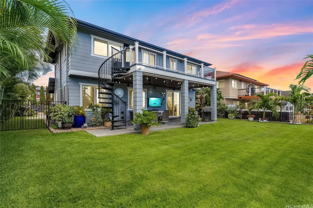 92-6084 Puapake Street, Kapolei
