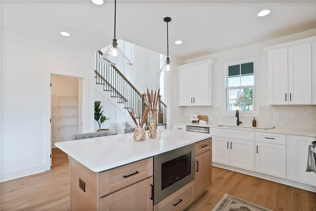 175 Firefly Ln, Opelika