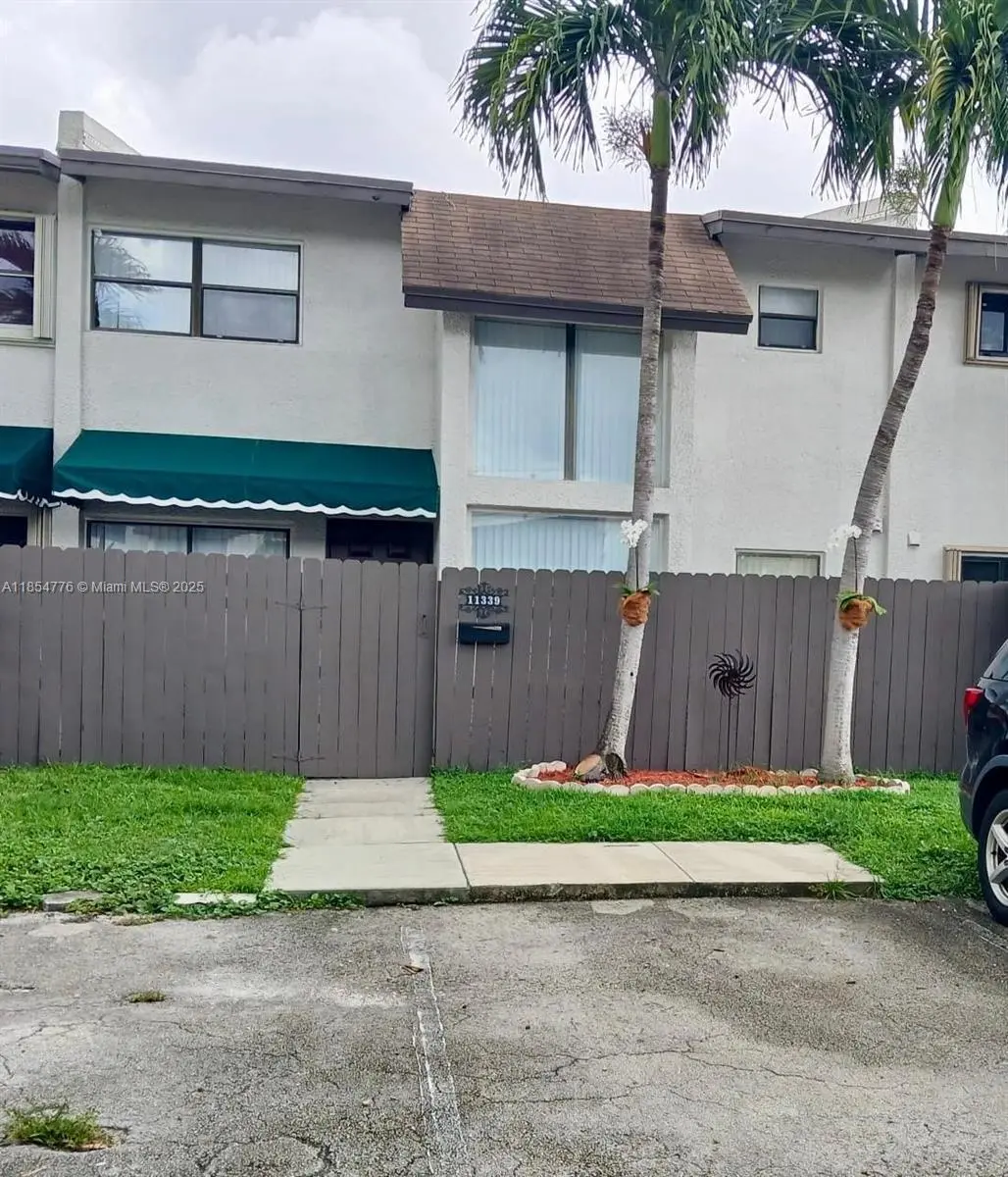 Photo of Listing #A11854776