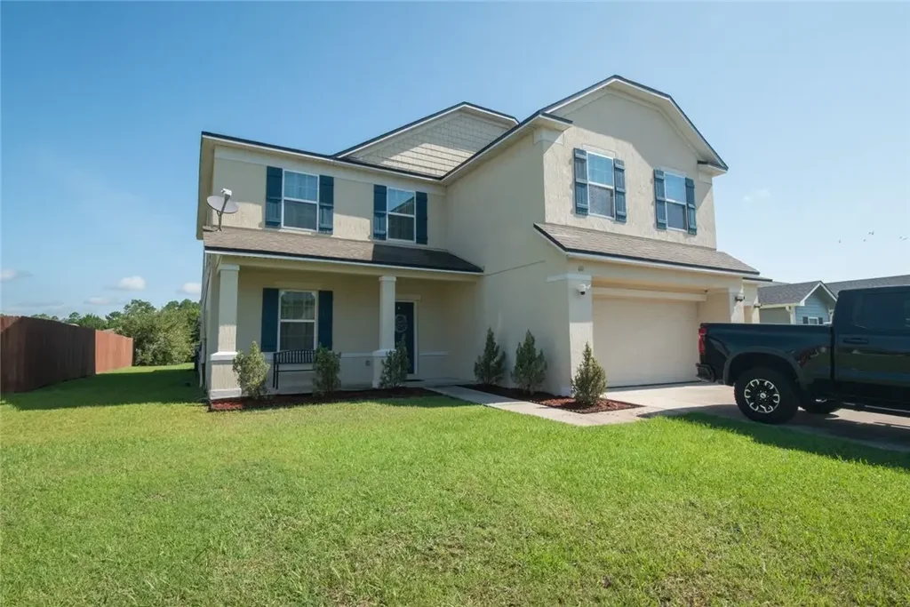 111 Walnut Way, Kingsland