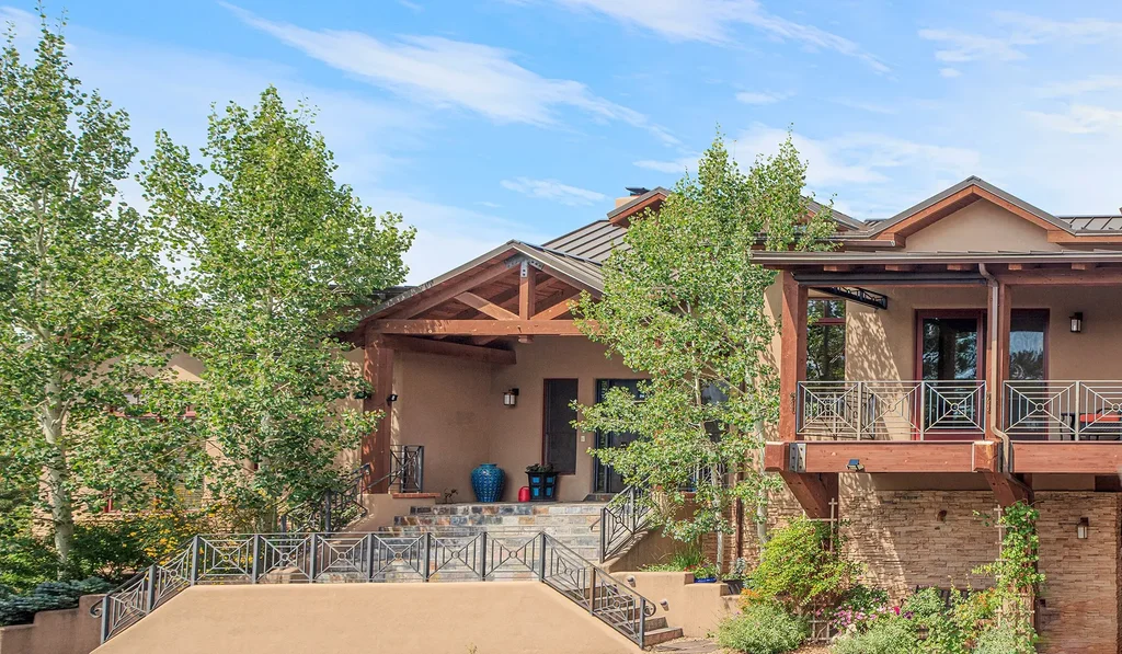 2201 Hyde Park Rd, Santa Fe