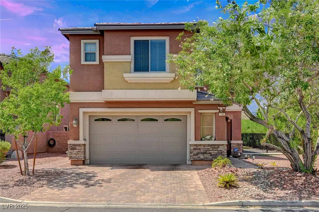 Photo of Listing #2708362