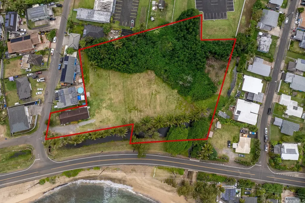 200 Kamehameha Highway, Hauula