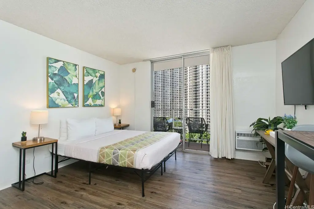 1920 Ala Moana Boulevard # 1002, Honolulu