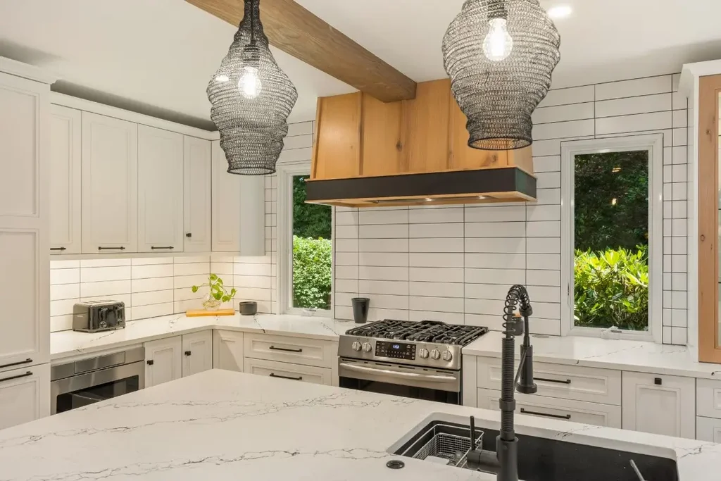 80 Ravenel Point, Highlands