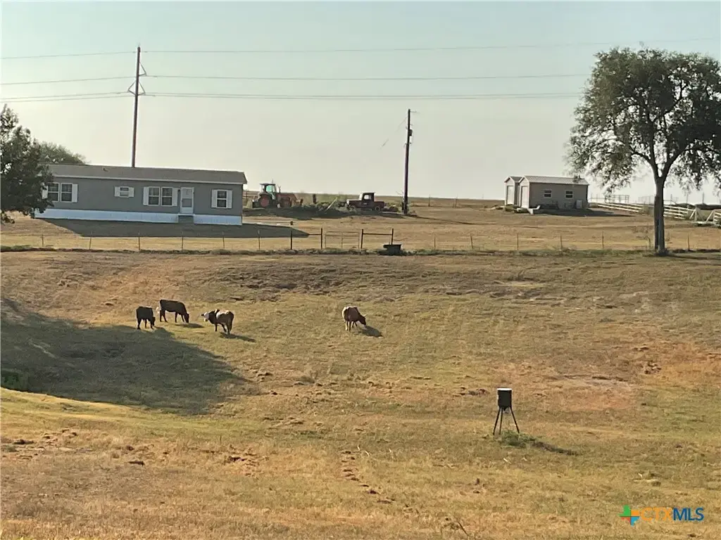 847 Hefner Lane, Cuero