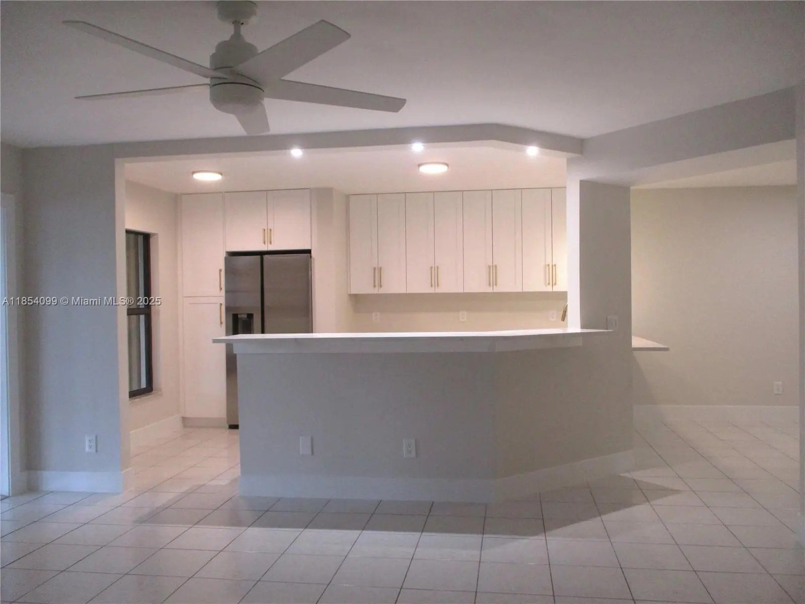 Photo of Listing #A11854099