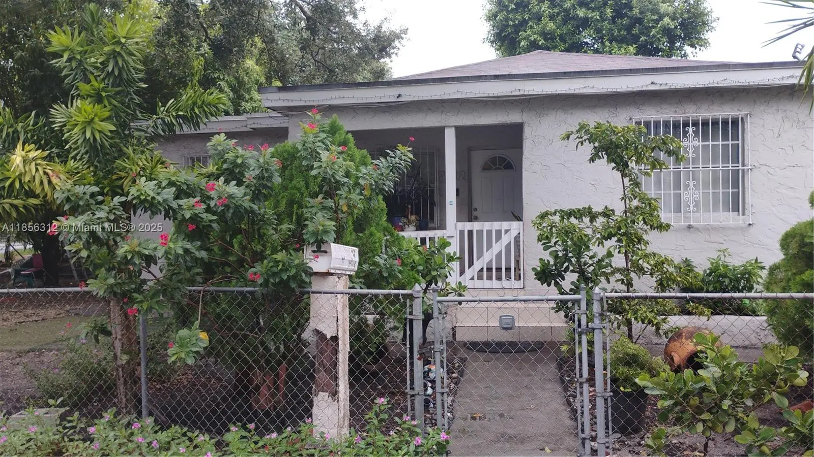 Photo of Listing #A11856312