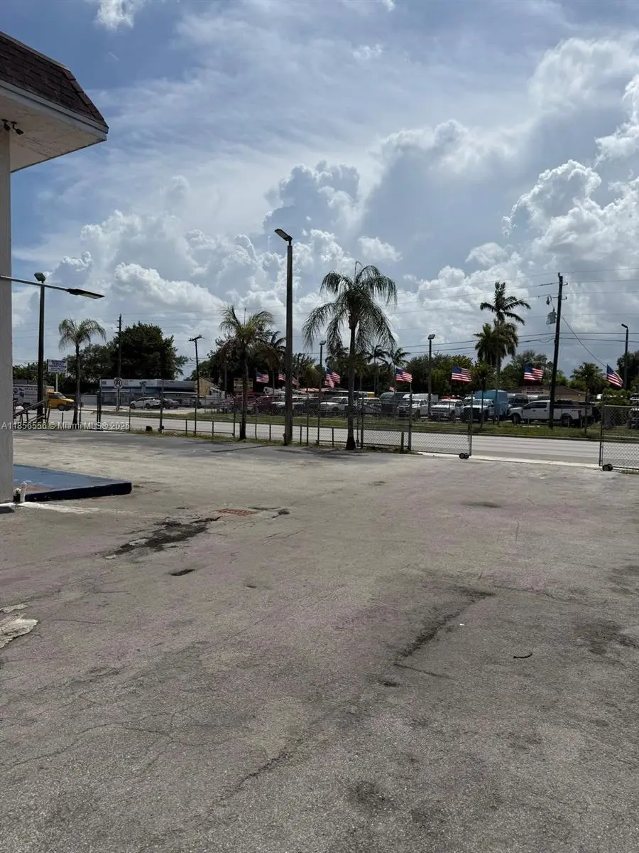 Photo of Listing #A11856556