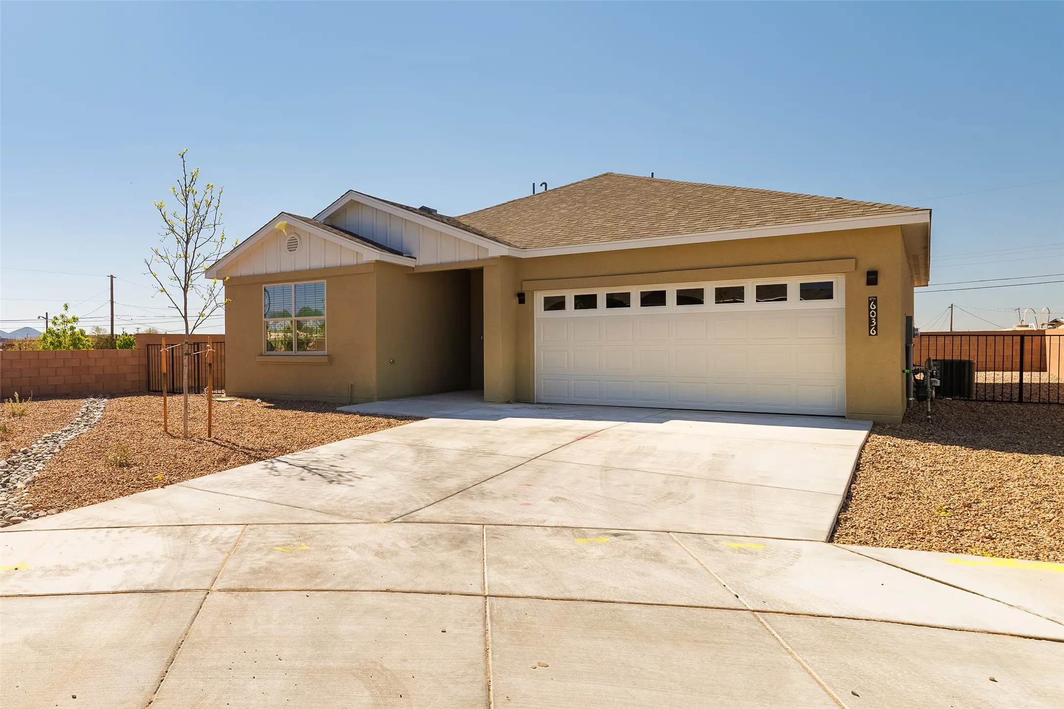 6045 Geo Park Lane, Santa Fe