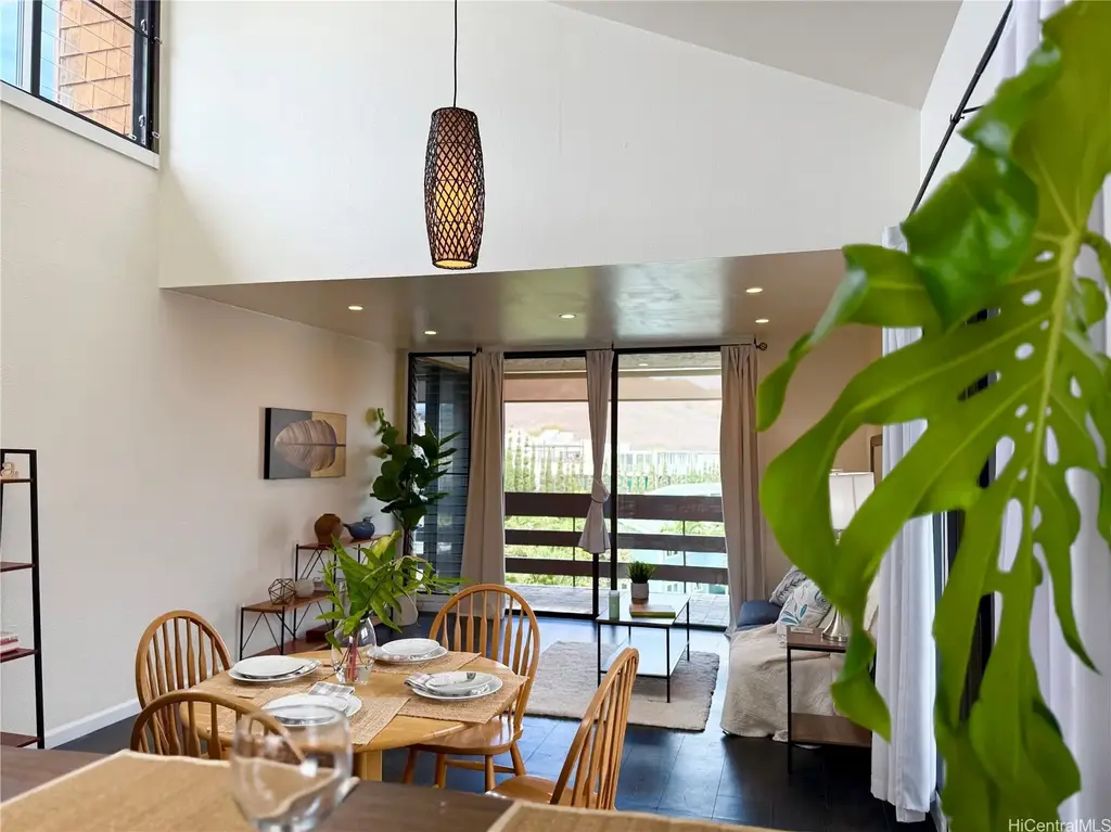 1015 Aoloa Place # 456, Kailua