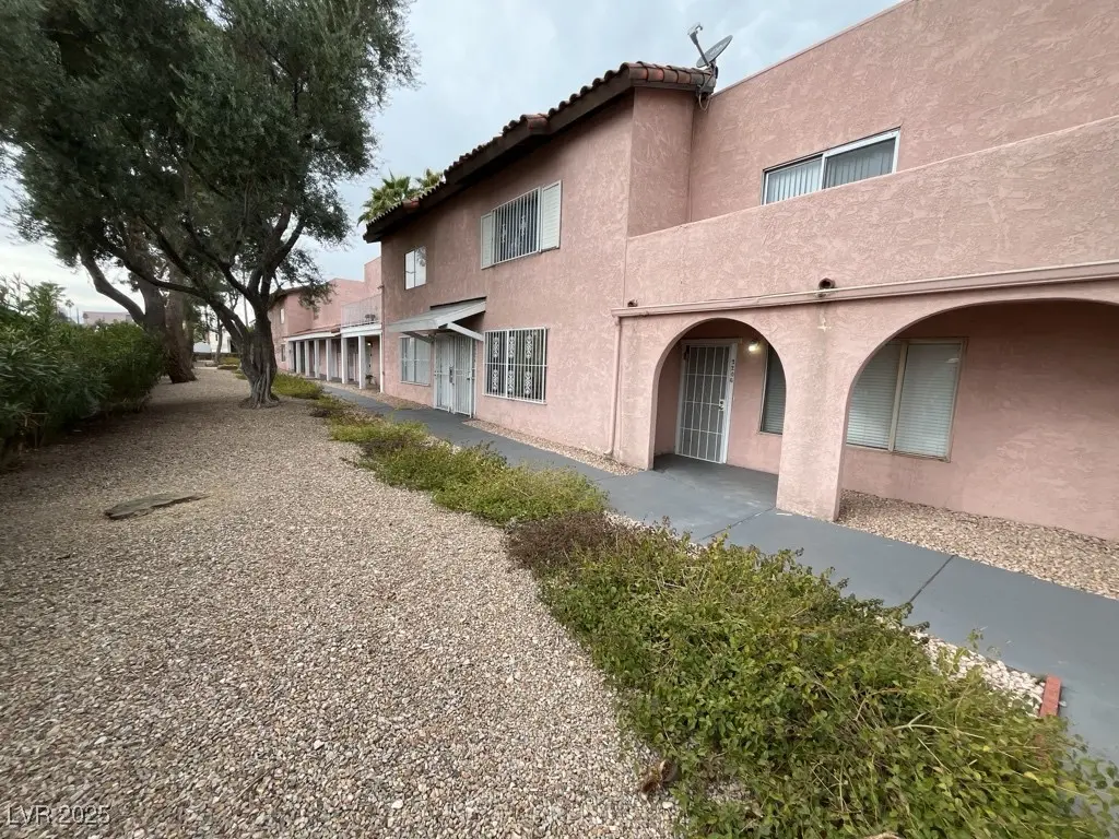 Photo of Listing #2709202